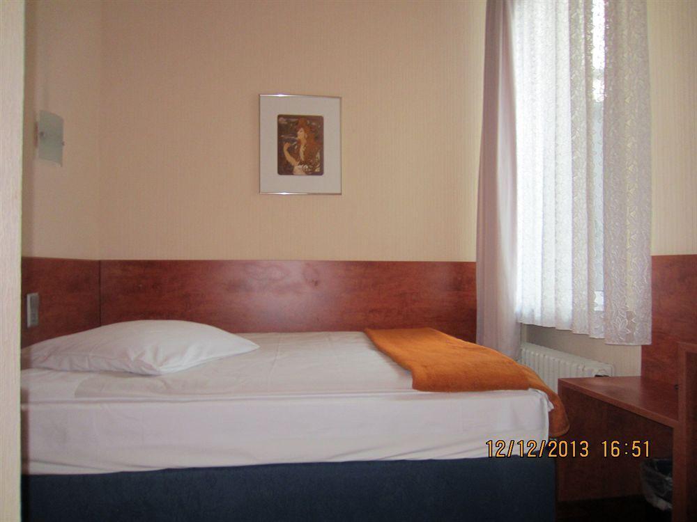 Altstadt Hotel Rheinblick Düsseldorf Zewnętrze zdjęcie