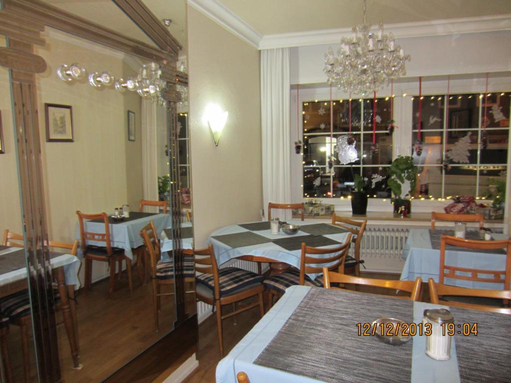 Altstadt Hotel Rheinblick Düsseldorf Zewnętrze zdjęcie
