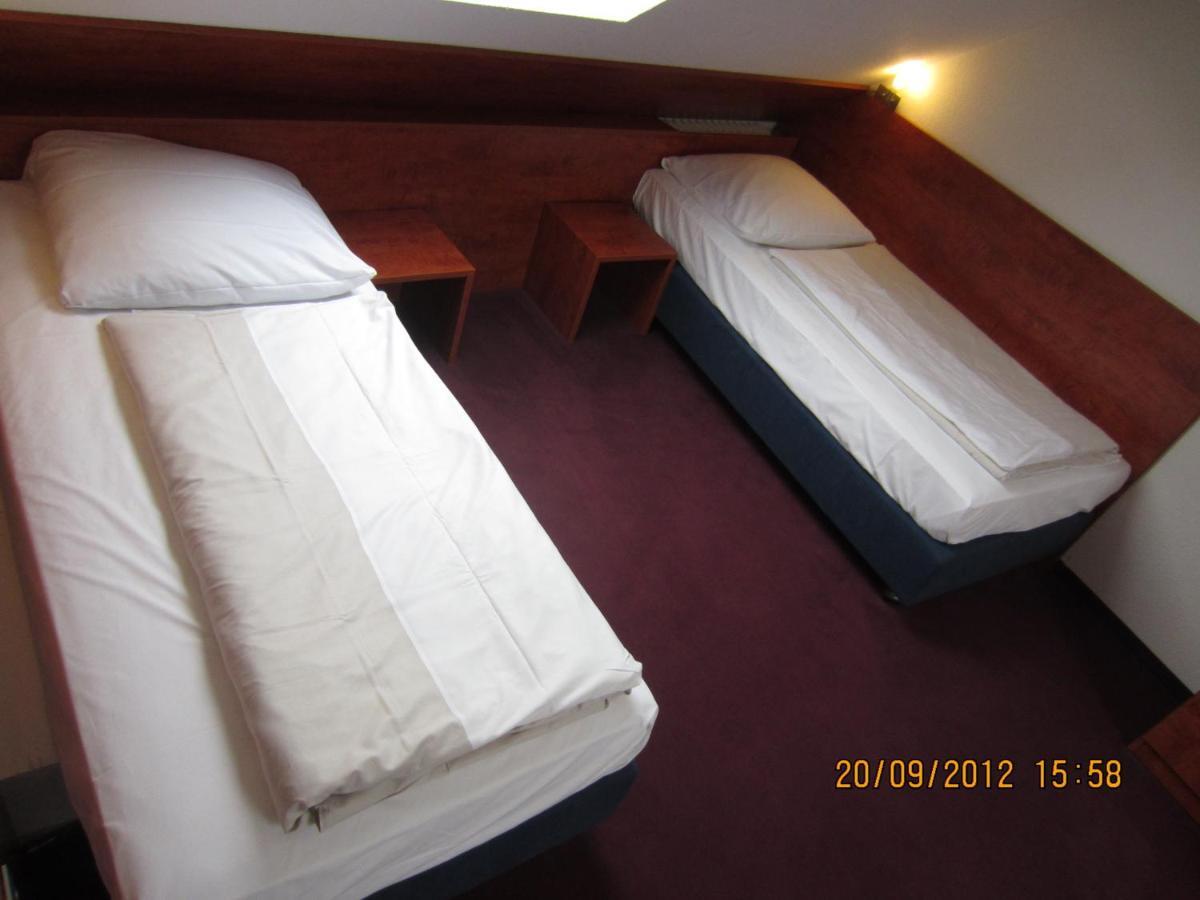Altstadt Hotel Rheinblick Düsseldorf Zewnętrze zdjęcie